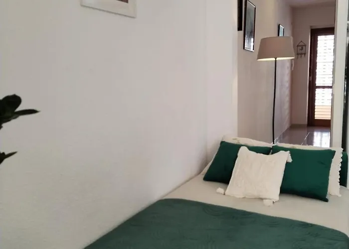 Atico Playa Апартаменты *