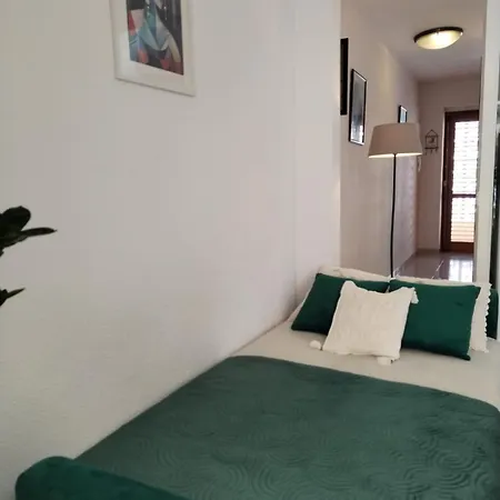 Atico Playa Apartman *